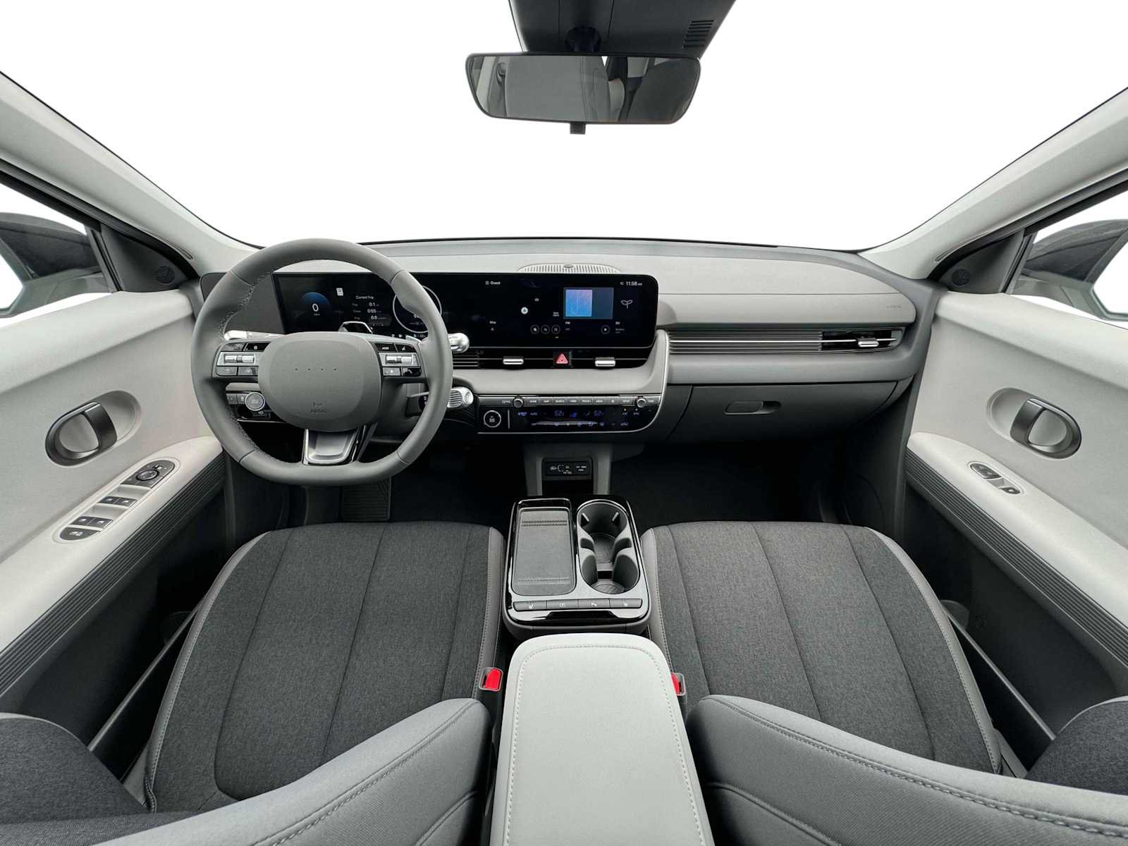 New 2025 Hyundai Ioniq 5 SE image 13