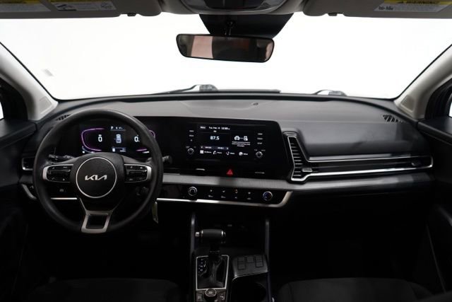 Used 2024 Kia Sportage LX image 15