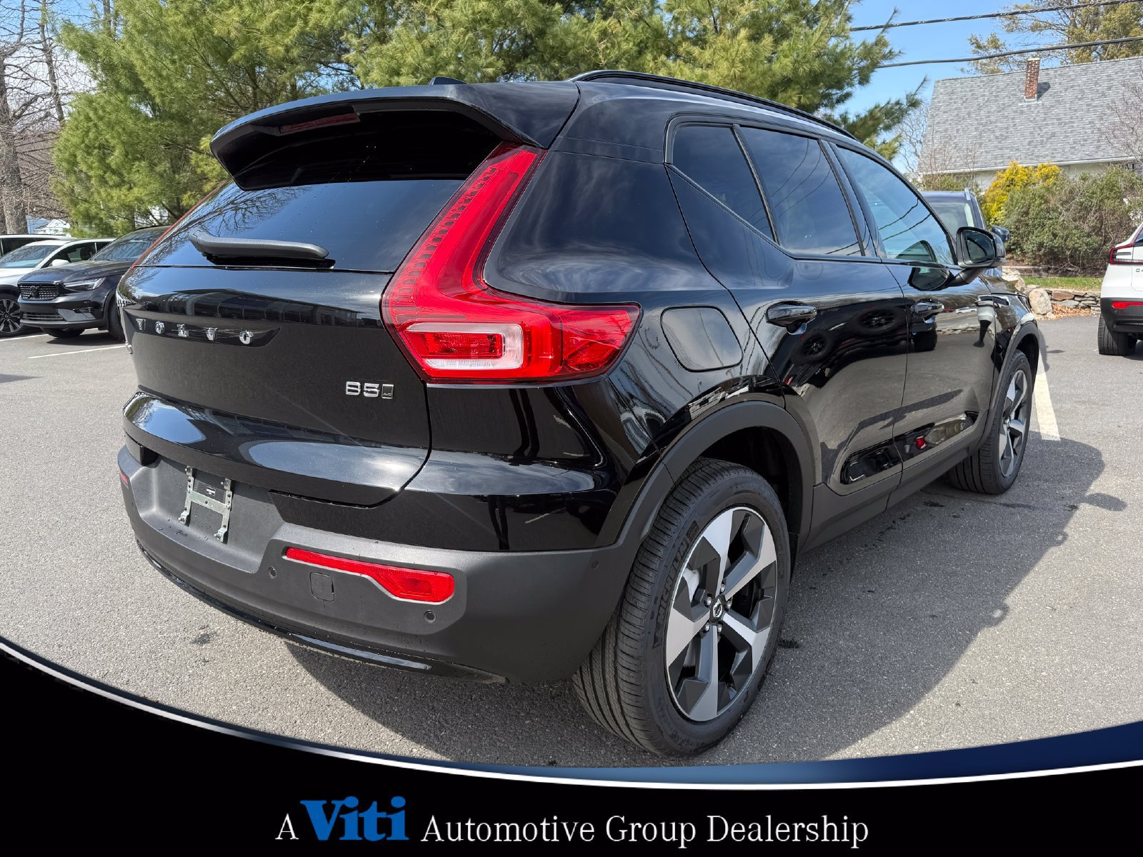 Used 2026 Volvo XC40 B5 Plus w/ Climate Package AWD/4WD image 8