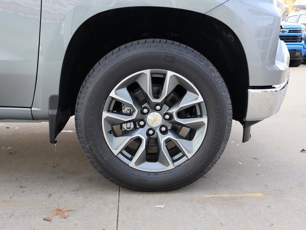 New 2026 Chevrolet Silverado 1500 LT image 40