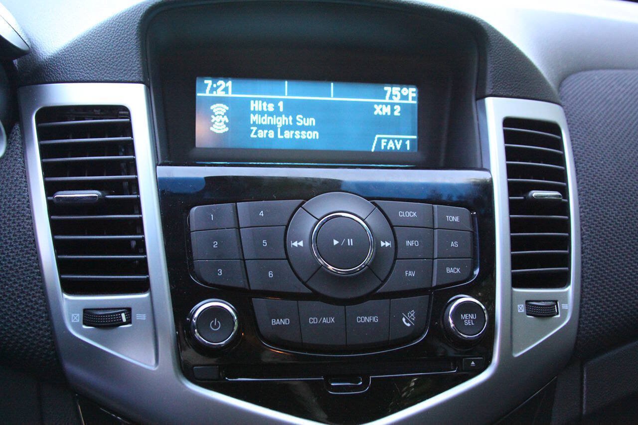 Used 2012 Chevrolet Cruze LT FWD image 26