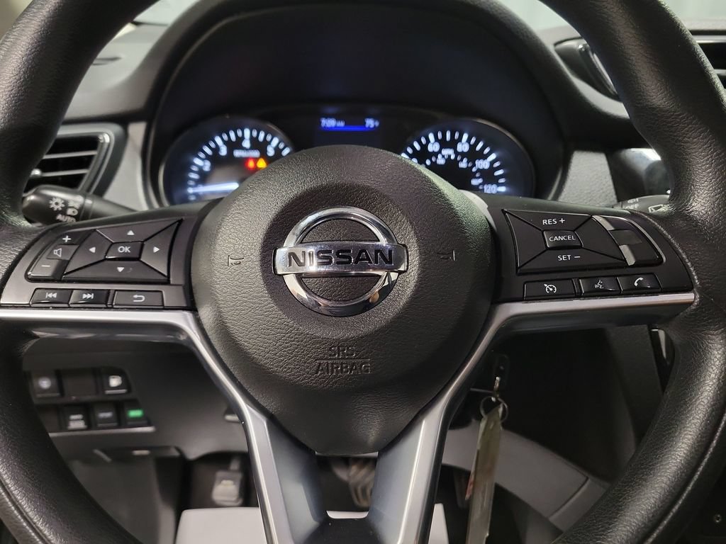 Used 2020 Nissan Rogue S AWD/4WD image 21