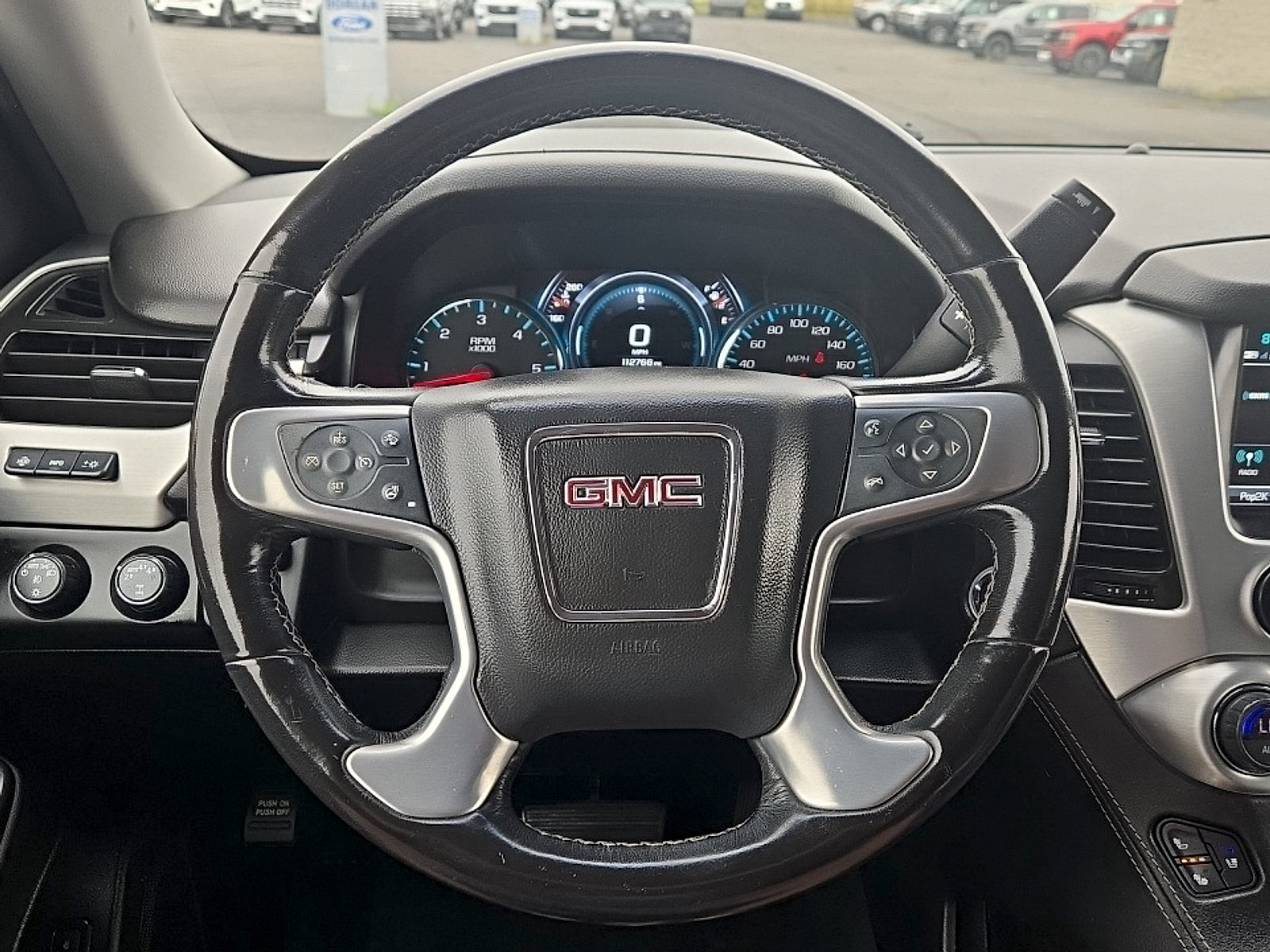 Used 2019 GMC Yukon SLT w/ Graphite Performance Edition AWD/4WD image 12