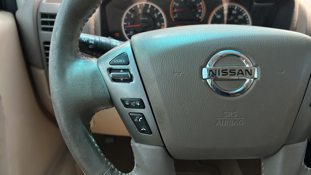 Used 2015 Nissan Titan SV w/ SV Value Truck Package RWD image 26