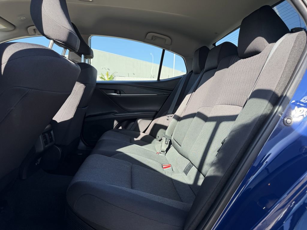 Used 2025 Toyota Camry LE FWD image 28