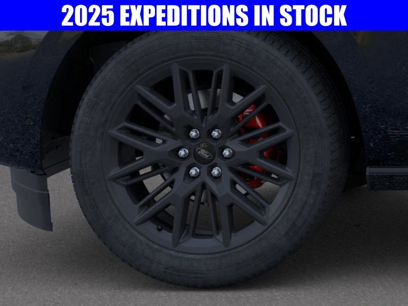 New 2025 Ford Expedition Max Platinum w/ Stealth Performance Package image 19