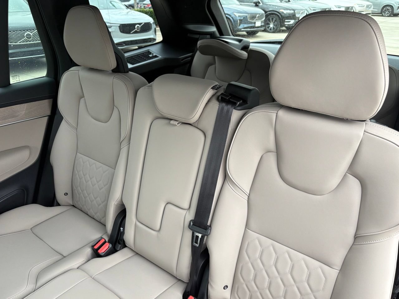 New 2026 Volvo XC90 B6 Plus AWD/4WD image 25