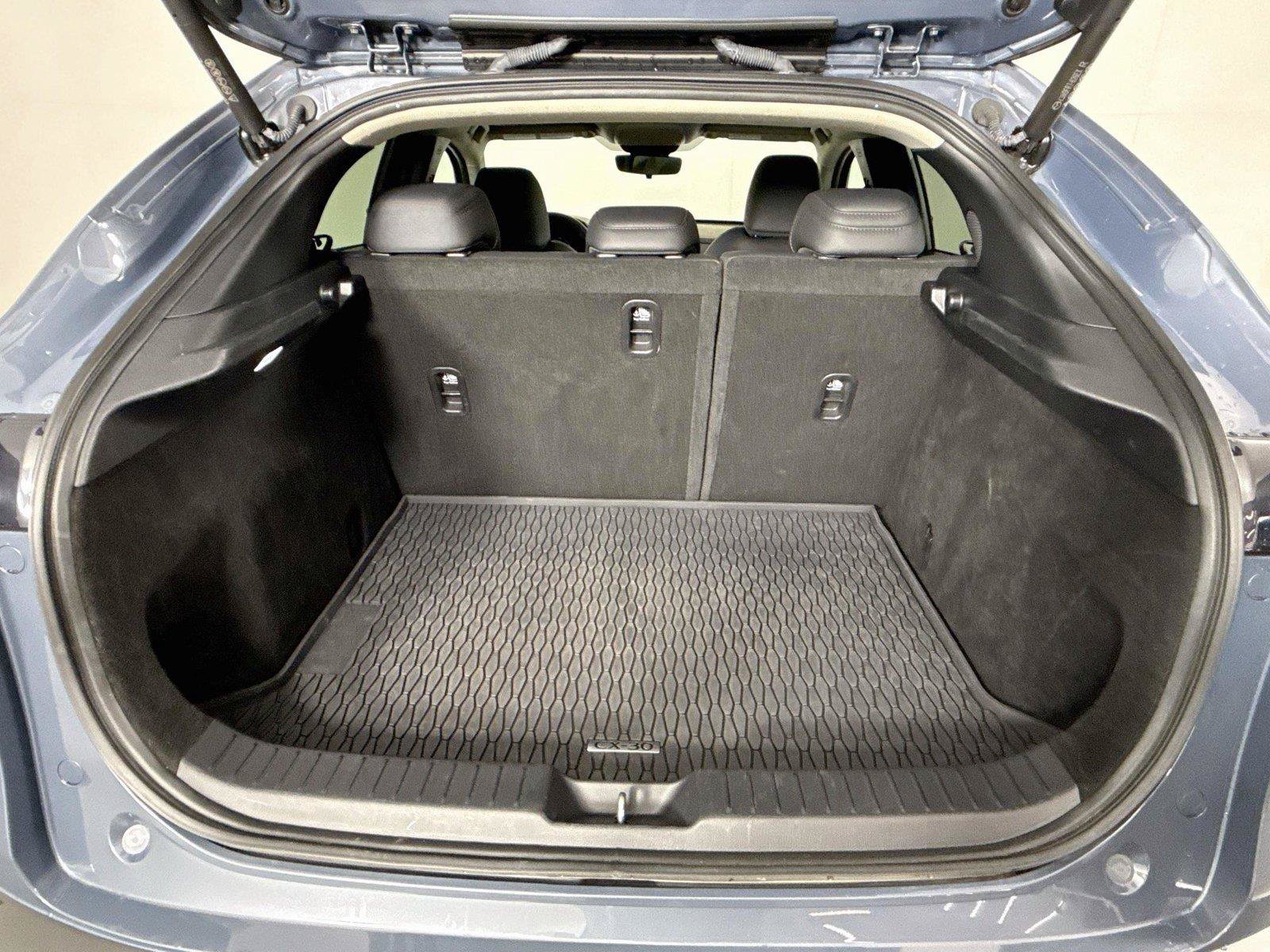 Used 2021 MAZDA CX-30 FWD 2.5 S w/ Premium Package image 39