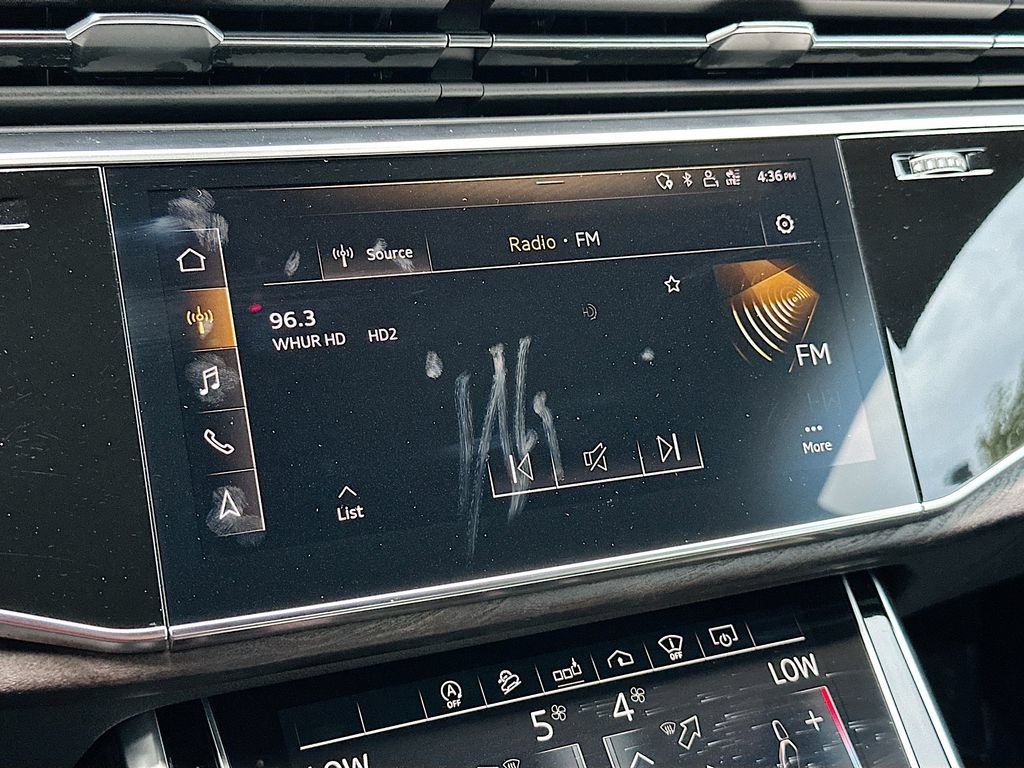 Used 2020 Audi Q8 Prestige AWD/4WD image 15