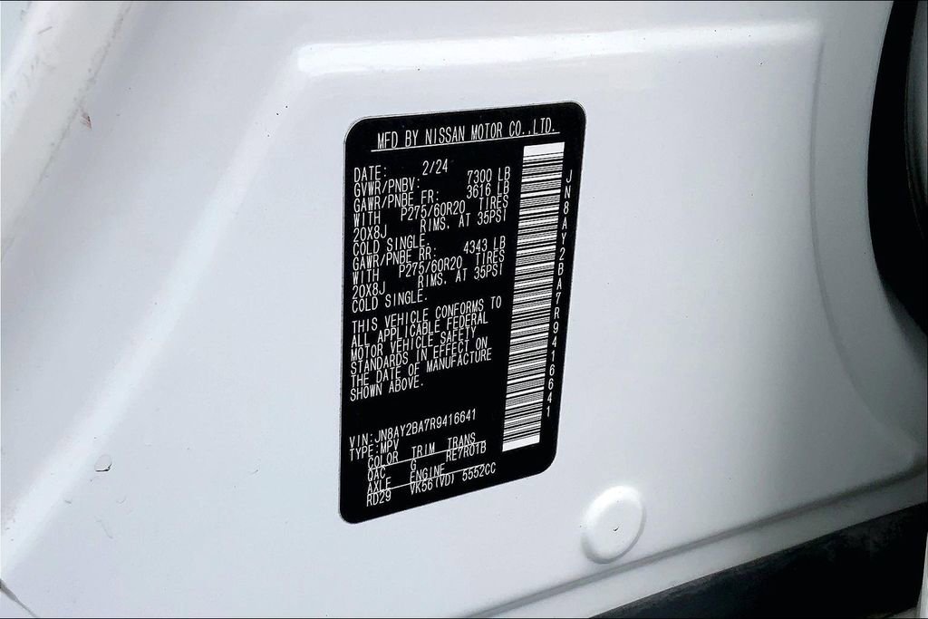 Used 2024 Nissan Armada SL w/ Captain's Chairs Package image 14