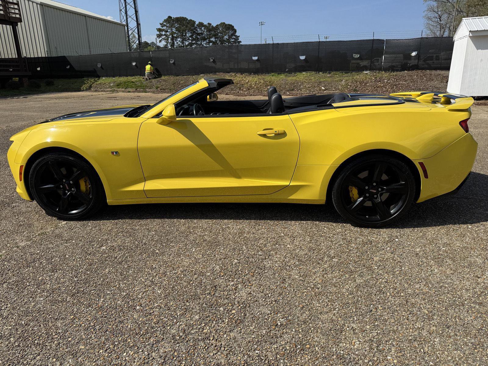 Used 2016 Chevrolet Camaro SS image 8