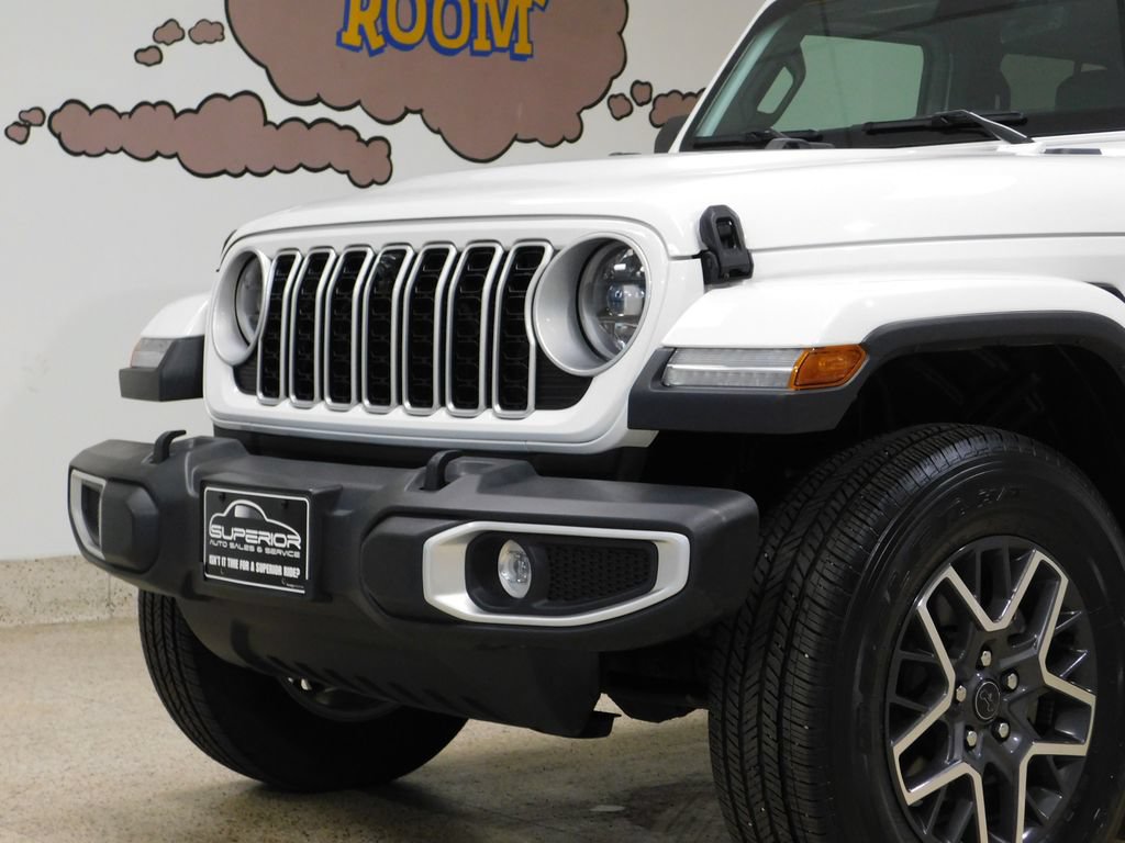 Used 2024 Jeep Wrangler Unlimited Sahara w/ Technology Group AWD/4WD image 13