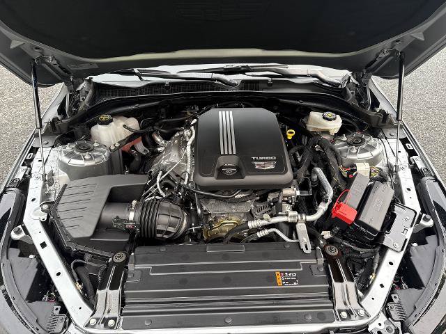 Used 2025 Cadillac CT4 Luxury w/ Cold Weather Package AWD/4WD image 6