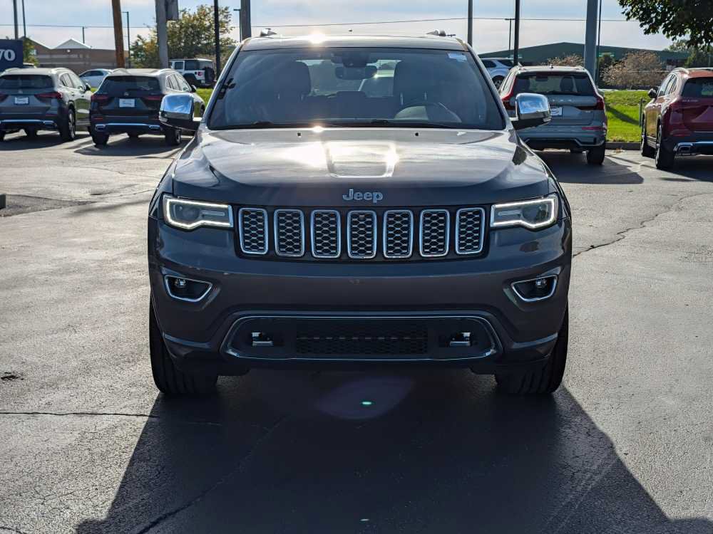 Used 2017 Jeep Grand Cherokee Overland AWD/4WD image 2