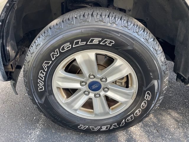 Used 2017 Ford F150 XLT AWD/4WD image 34