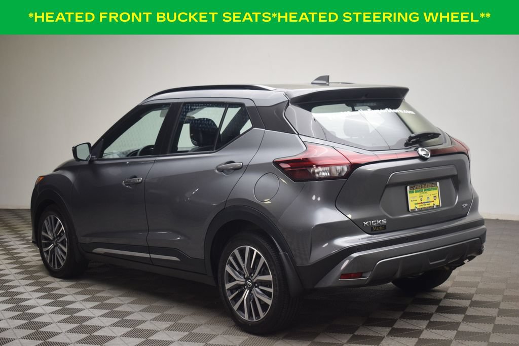 Used 2021 Nissan Kicks SR w/ SR Premium Package FWD image 6
