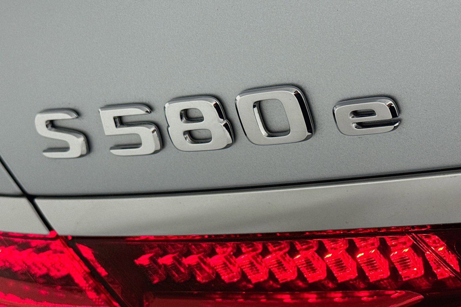 Certified 2023 Mercedes-Benz S 580e 4MATIC Sedan image 10