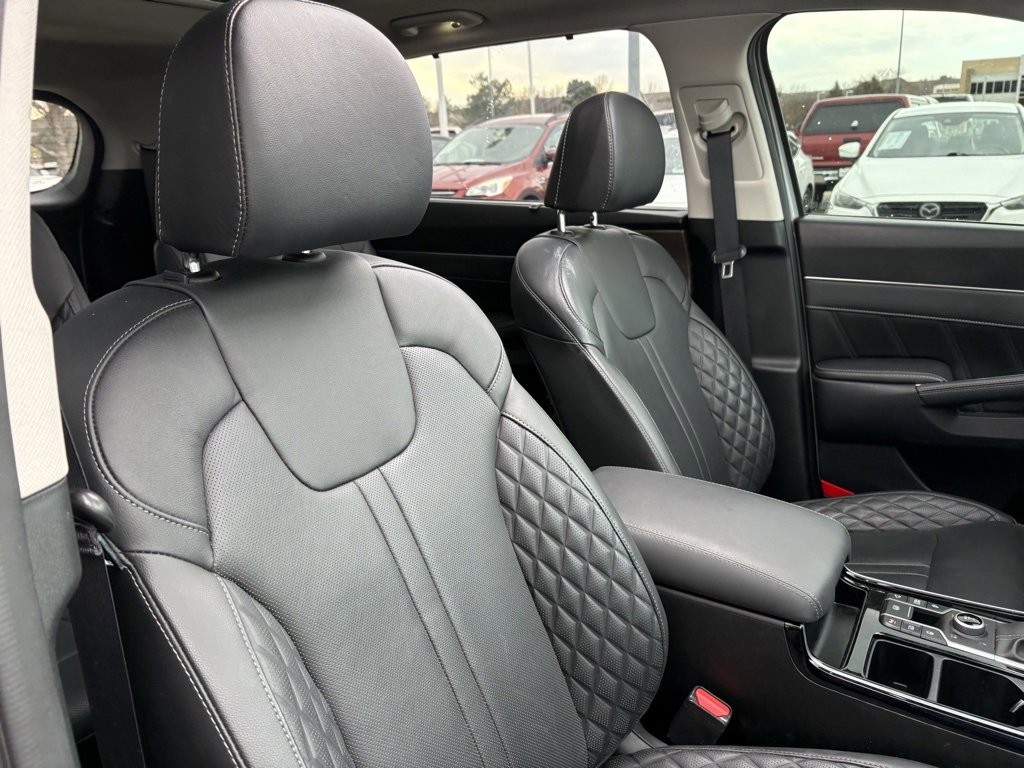 Used 2023 Kia Sorento SX Prestige image 28