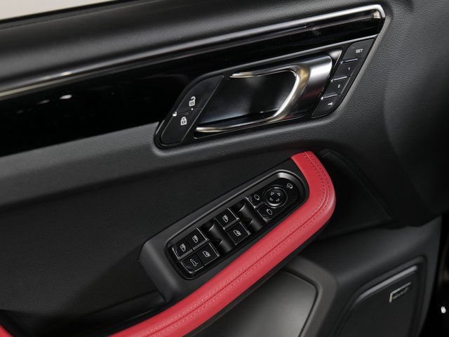 New 2026 Porsche Macan S AWD/4WD image 29