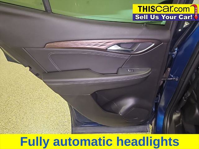 Used 2022 Buick Envision Avenir w/ Technology Package II image 28