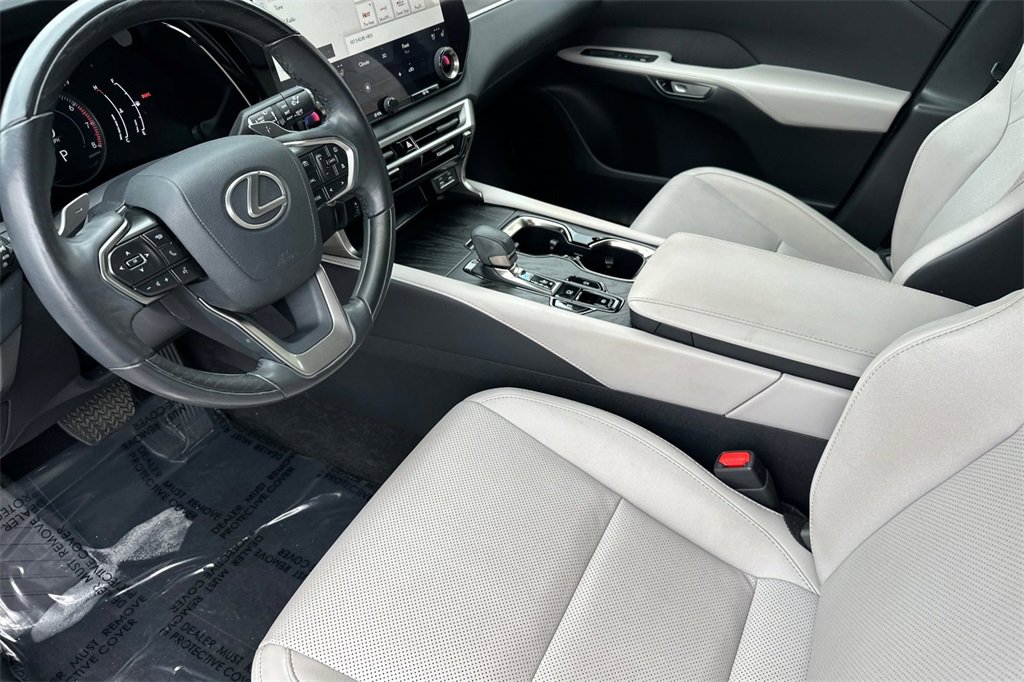 Used 2023 Lexus RX 350 Premium image 12
