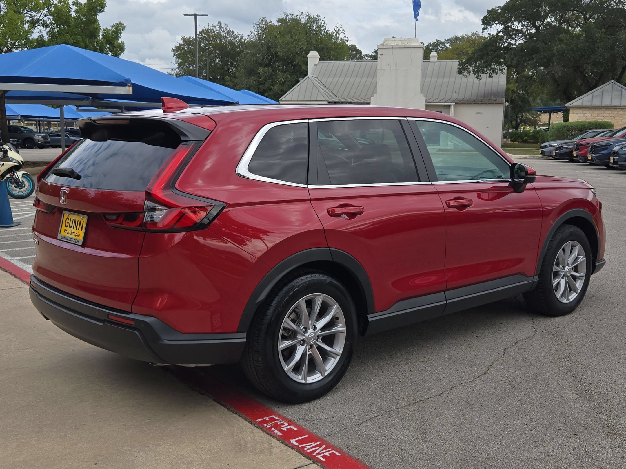 Used 2025 Honda CR-V EX-L image 3