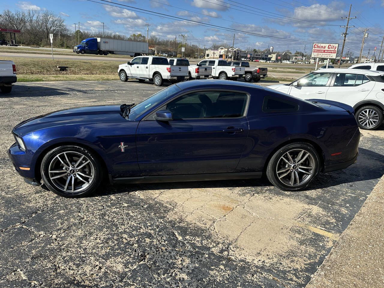 Used 2012 Ford Mustang Premium image 6