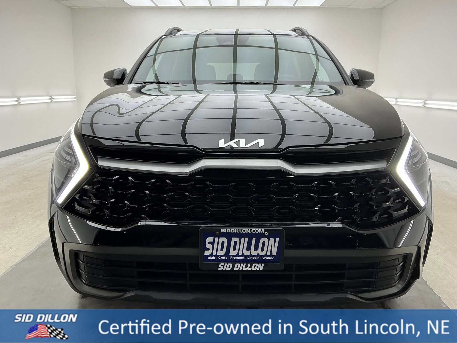 Used 2023 Kia Sportage X-Line w/ X-Line Premium Package image 2