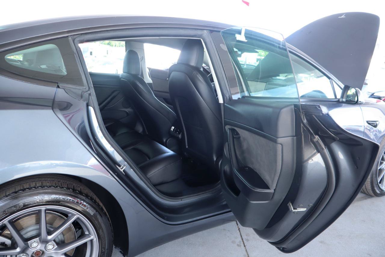 Used 2023 Tesla Model 3 Standard Range RWD image 33
