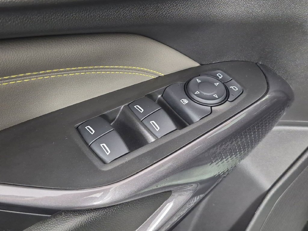 Used 2025 Chevrolet Trax ACTIV w/ Driver Confidence Package FWD image 15