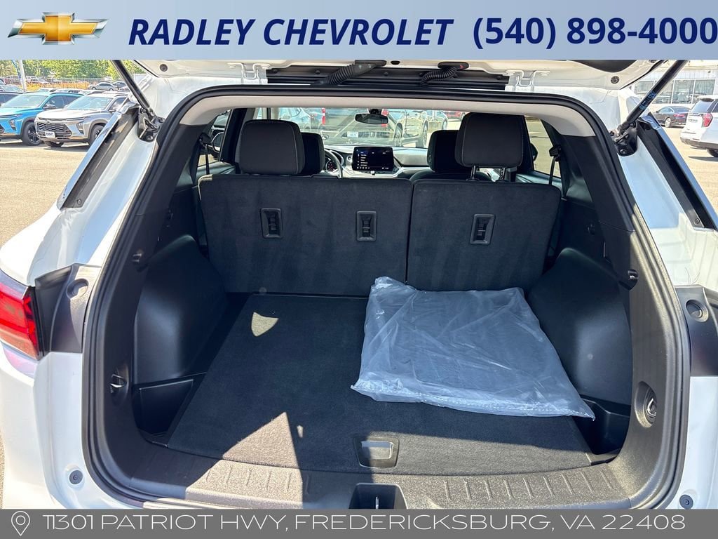 Used 2025 Chevrolet Blazer LT AWD/4WD image 15