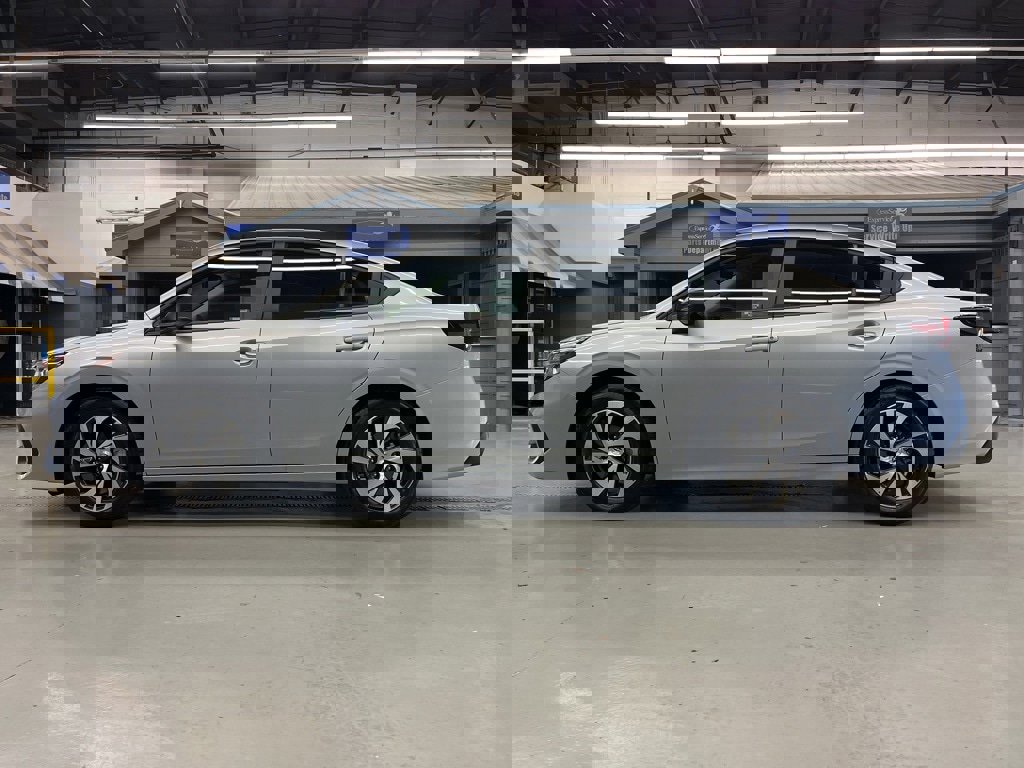 Certified 2025 Subaru Legacy image 4