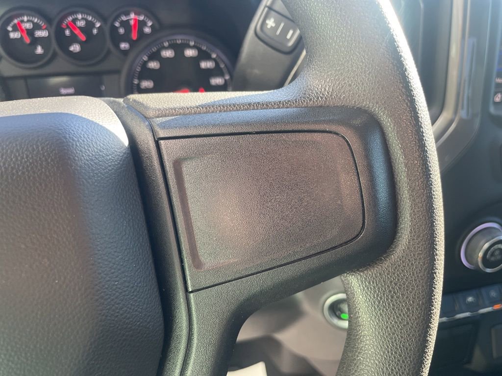 Used 2022 Chevrolet Silverado 1500 Custom image 40