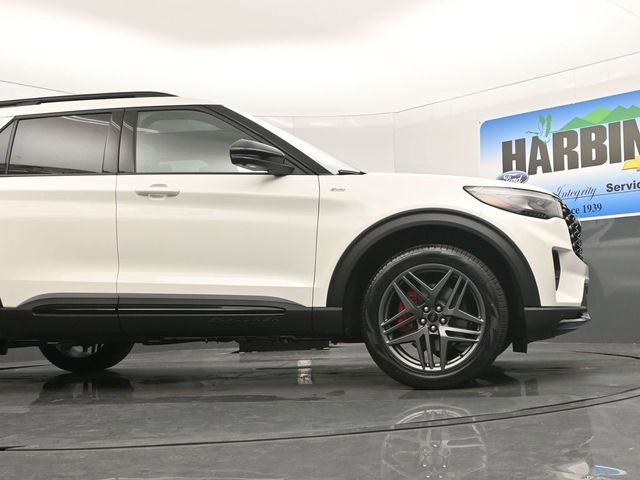 New 2026 Ford Explorer ST-Line w/ ST-Line Street Pack image 24