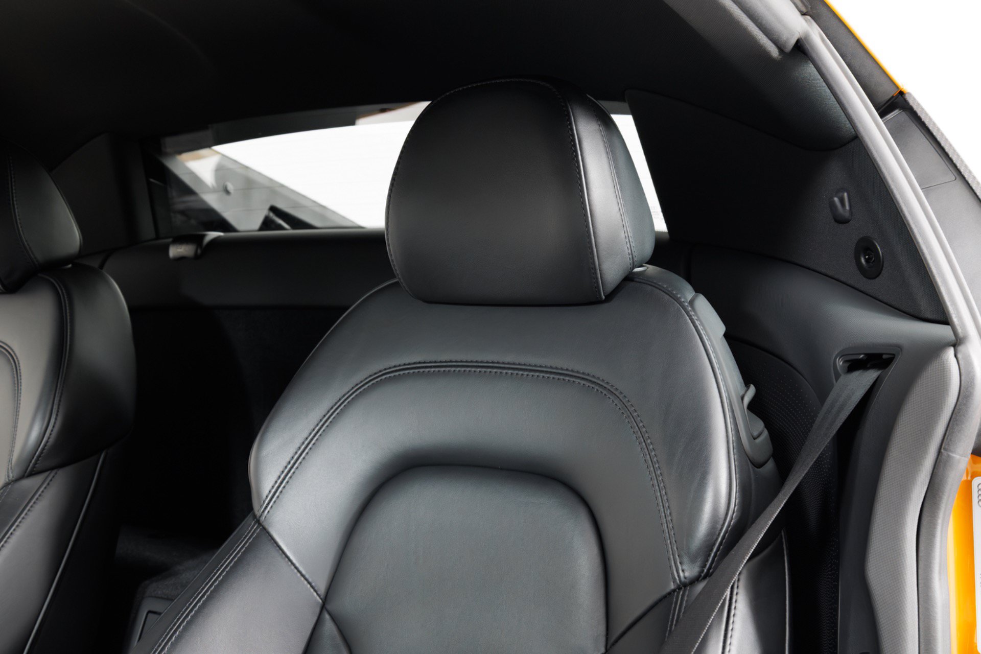 Used 2011 Audi R8 V10 AWD/4WD image 16