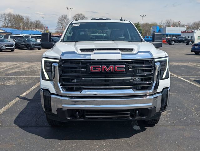 New 2026 GMC Sierra 3500 Pro image 2
