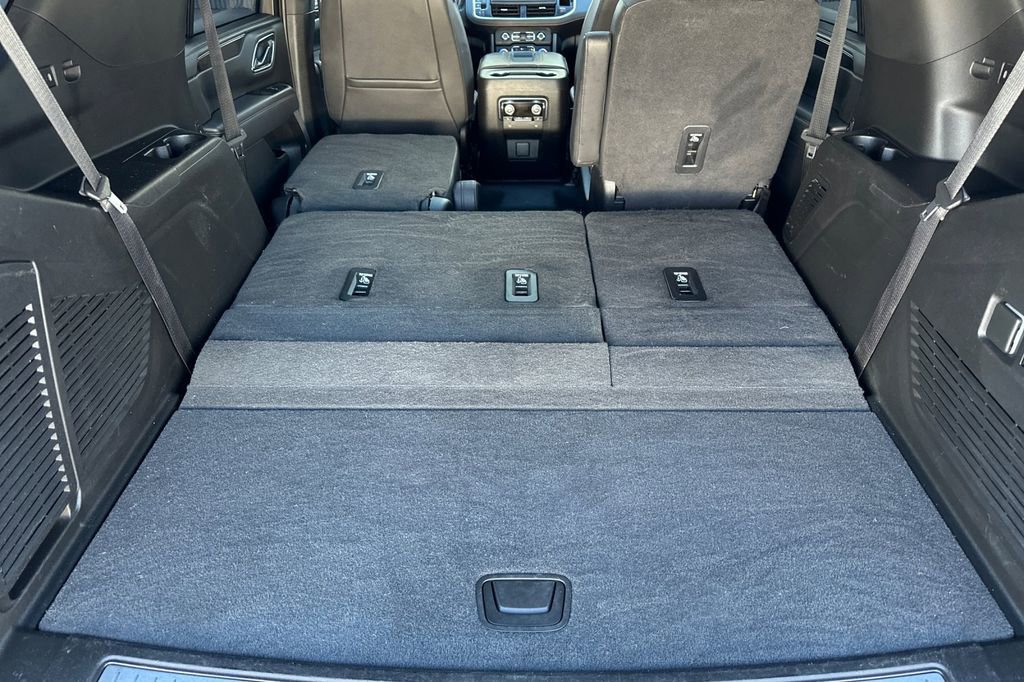 Used 2022 GMC Yukon AT4 image 16