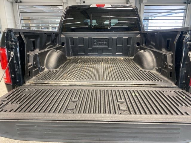 Used 2017 Ford F150 Lariat image 7