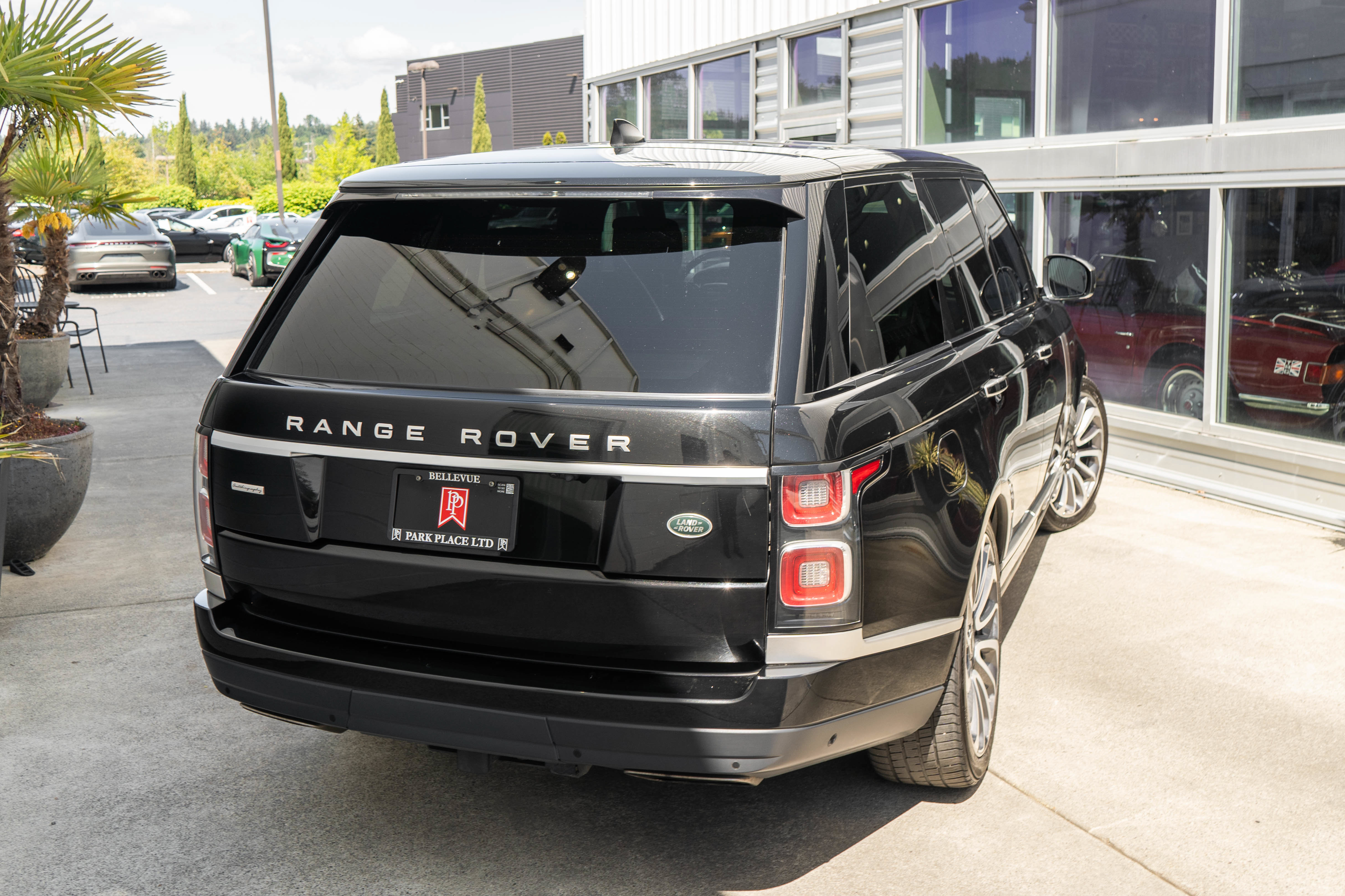 Used 2019 Land Rover Range Rover Autobiography AWD/4WD image 6