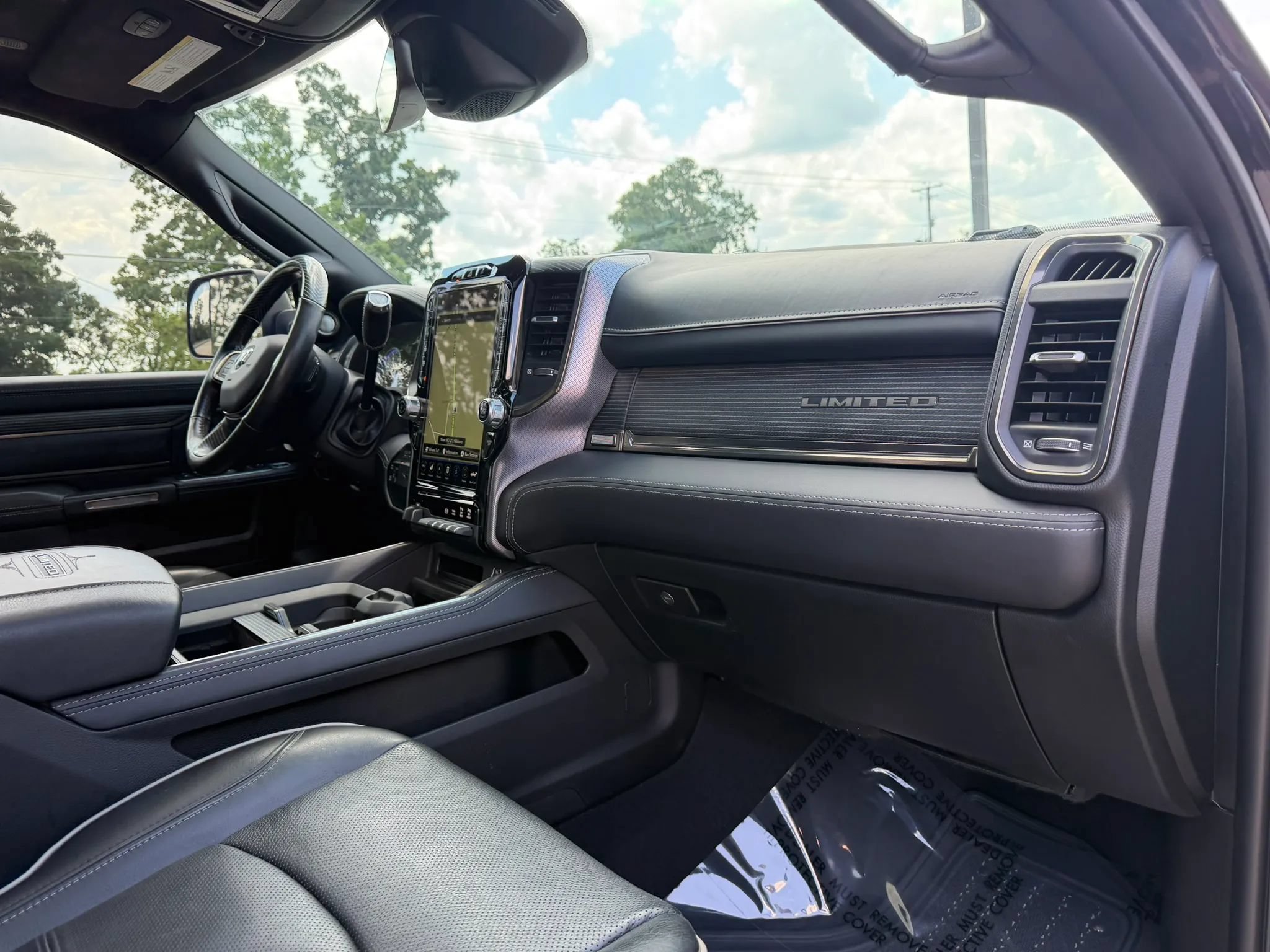 Used 2020 RAM 2500 Limited AWD/4WD image 54