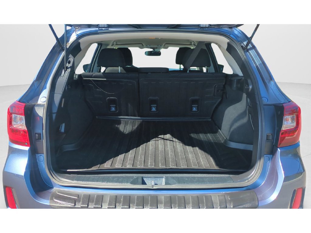 Used 2017 Subaru Outback 2.5i Premium AWD/4WD image 9