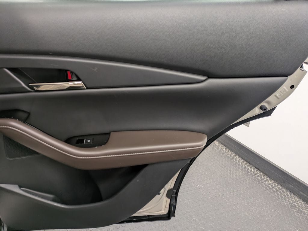 Certified 2023 MAZDA CX-30 AWD 2.5 S w/ Premium Package image 27