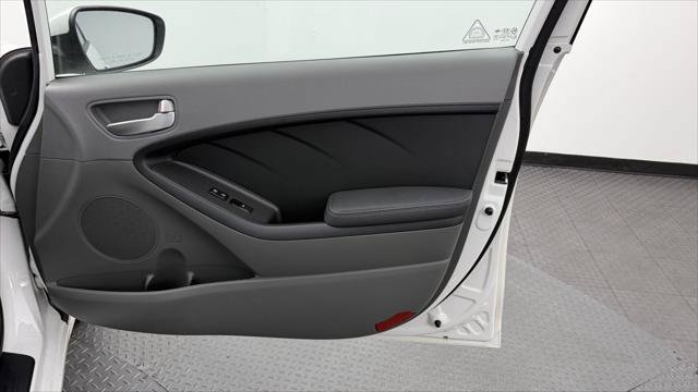 Used 2017 Kia Forte LX FWD image 22