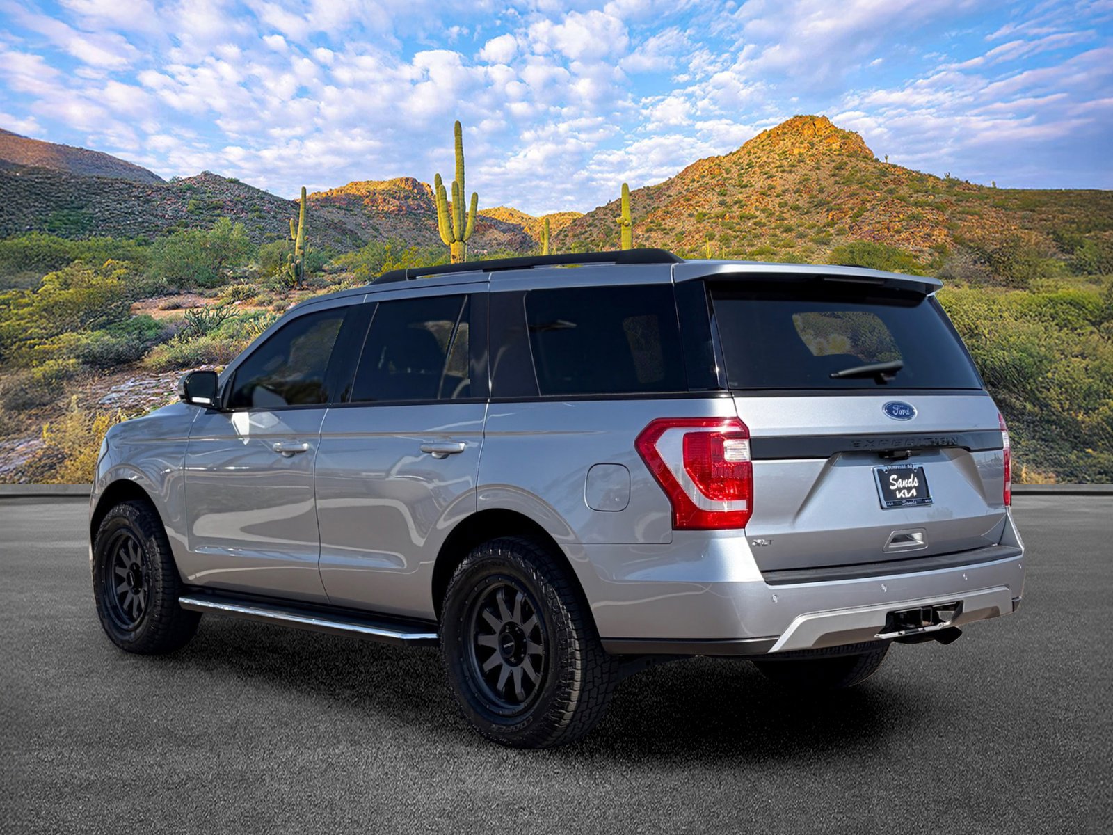 Used 2021 Ford Expedition XLT RWD image 8