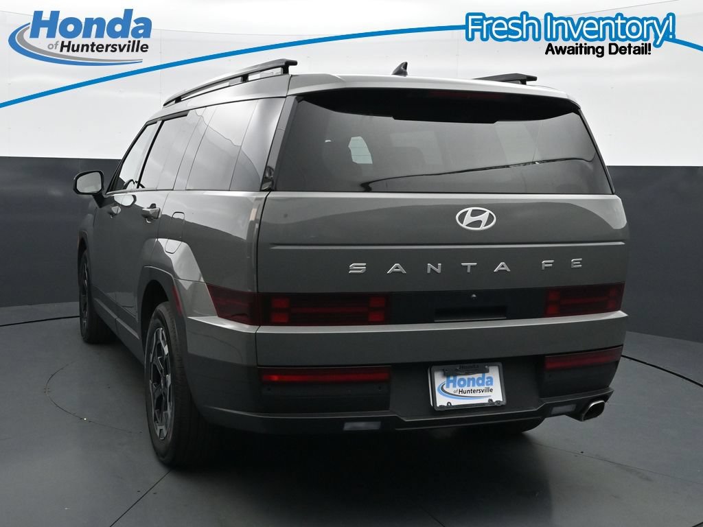 Used 2025 Hyundai Santa Fe SEL FWD image 7
