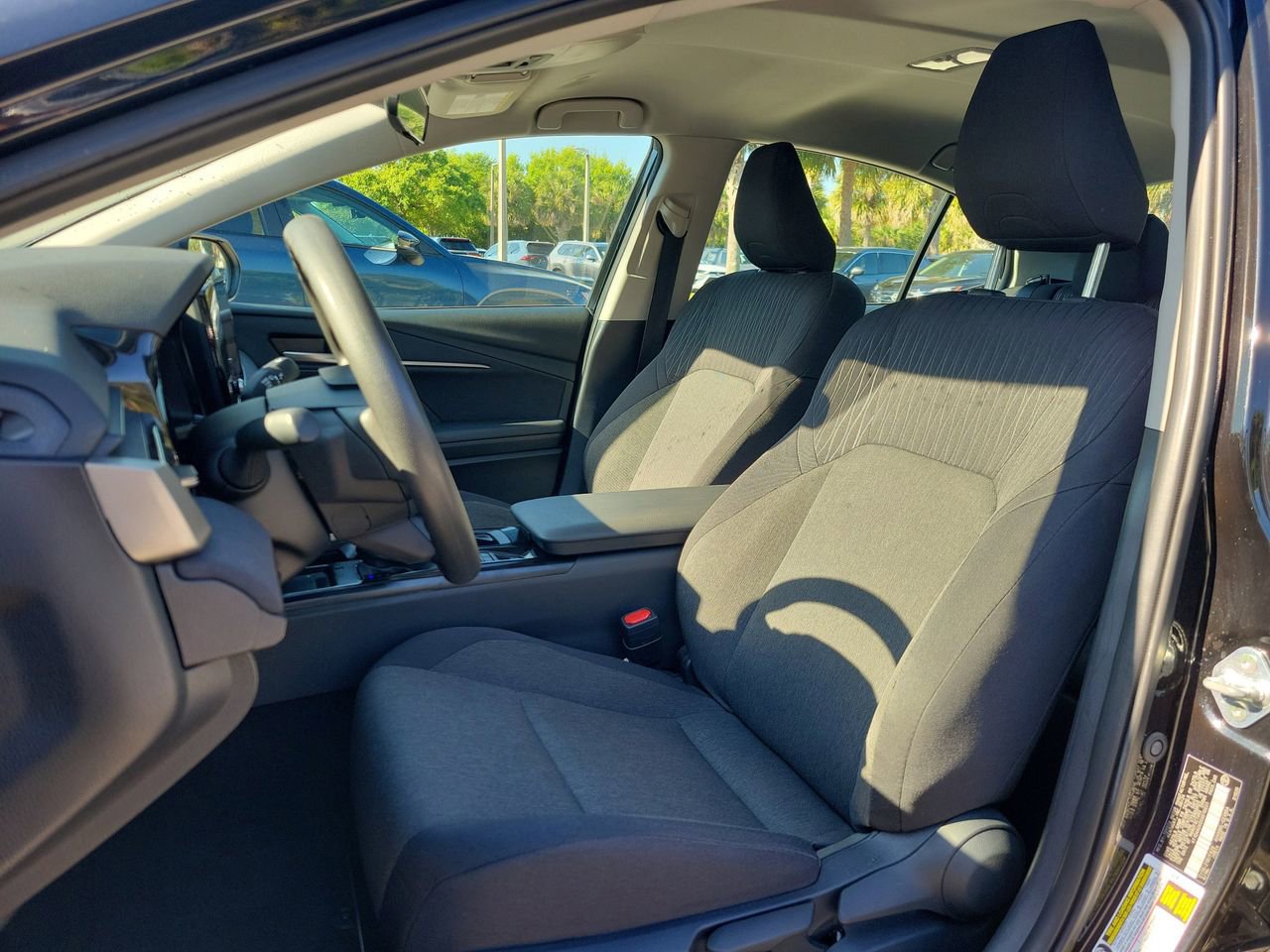 Used 2025 Toyota Camry LE image 17