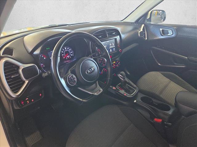 Used 2020 Kia Soul GT-Line w/ GT 2.0L Power Sunroof Package FWD image 10