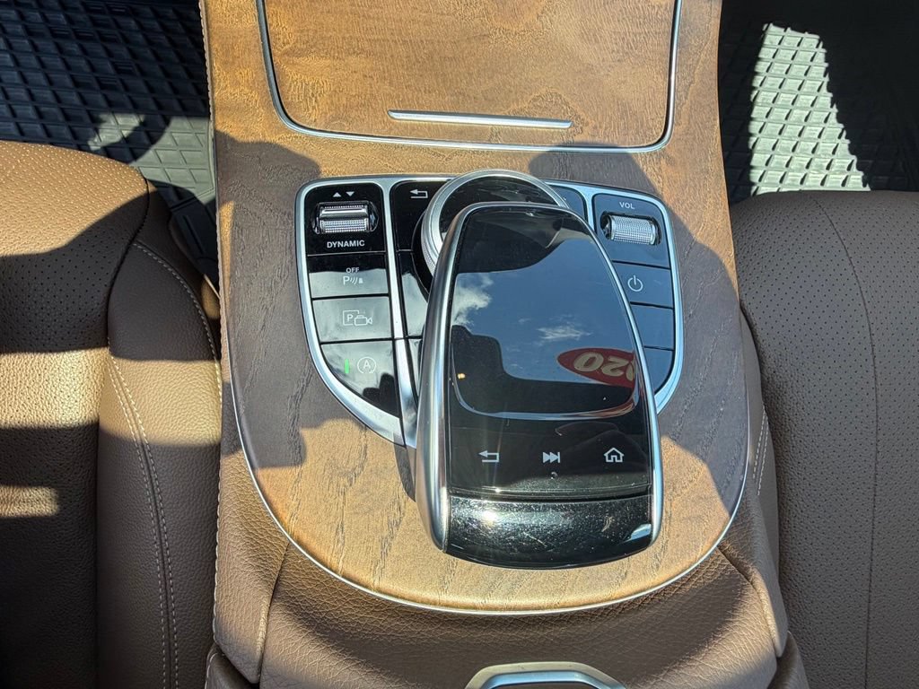 Used 2020 Mercedes-Benz E 450 4MATIC Sedan image 39