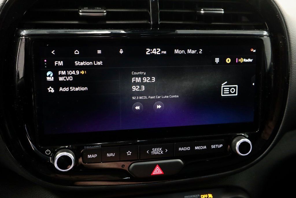 Used 2025 Kia Soul EX image 4