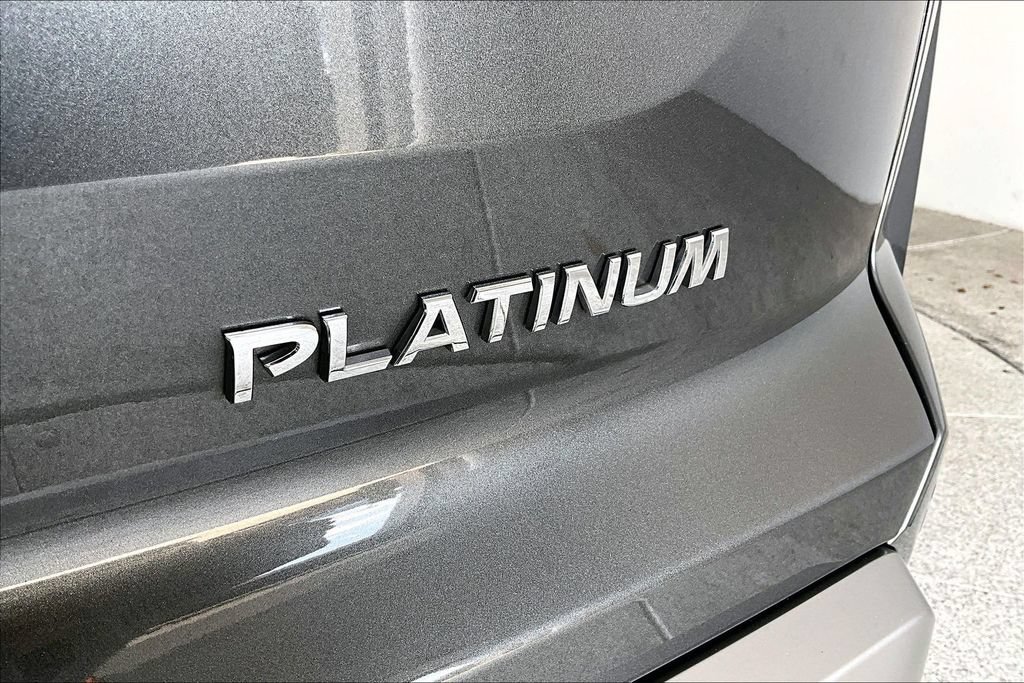 Used 2025 Nissan Pathfinder Platinum w/ Cargo Package FWD image 41